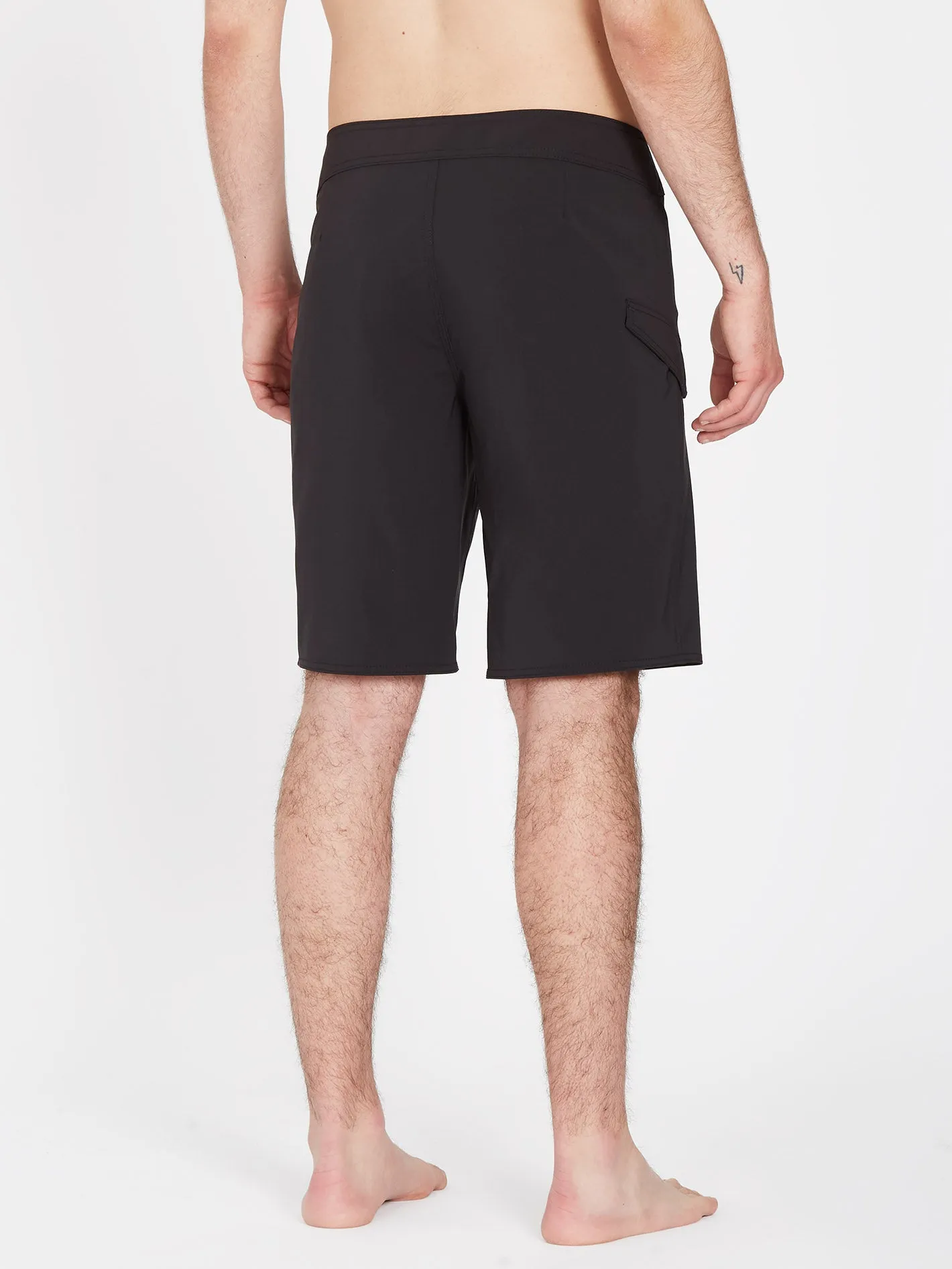 Lido Solid Mod 20" Boardshort - BLACK