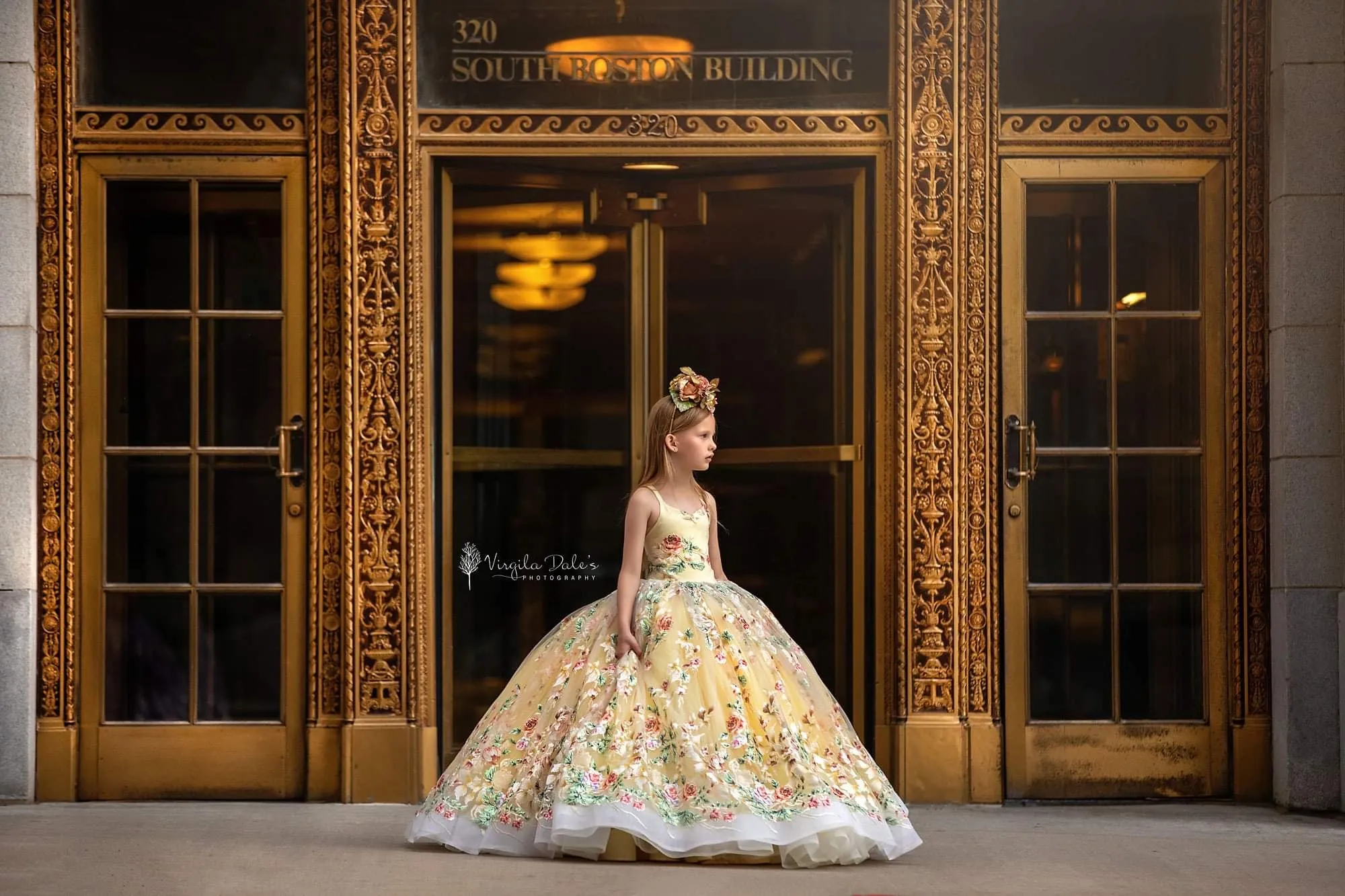 LuXee Couture~ Bella