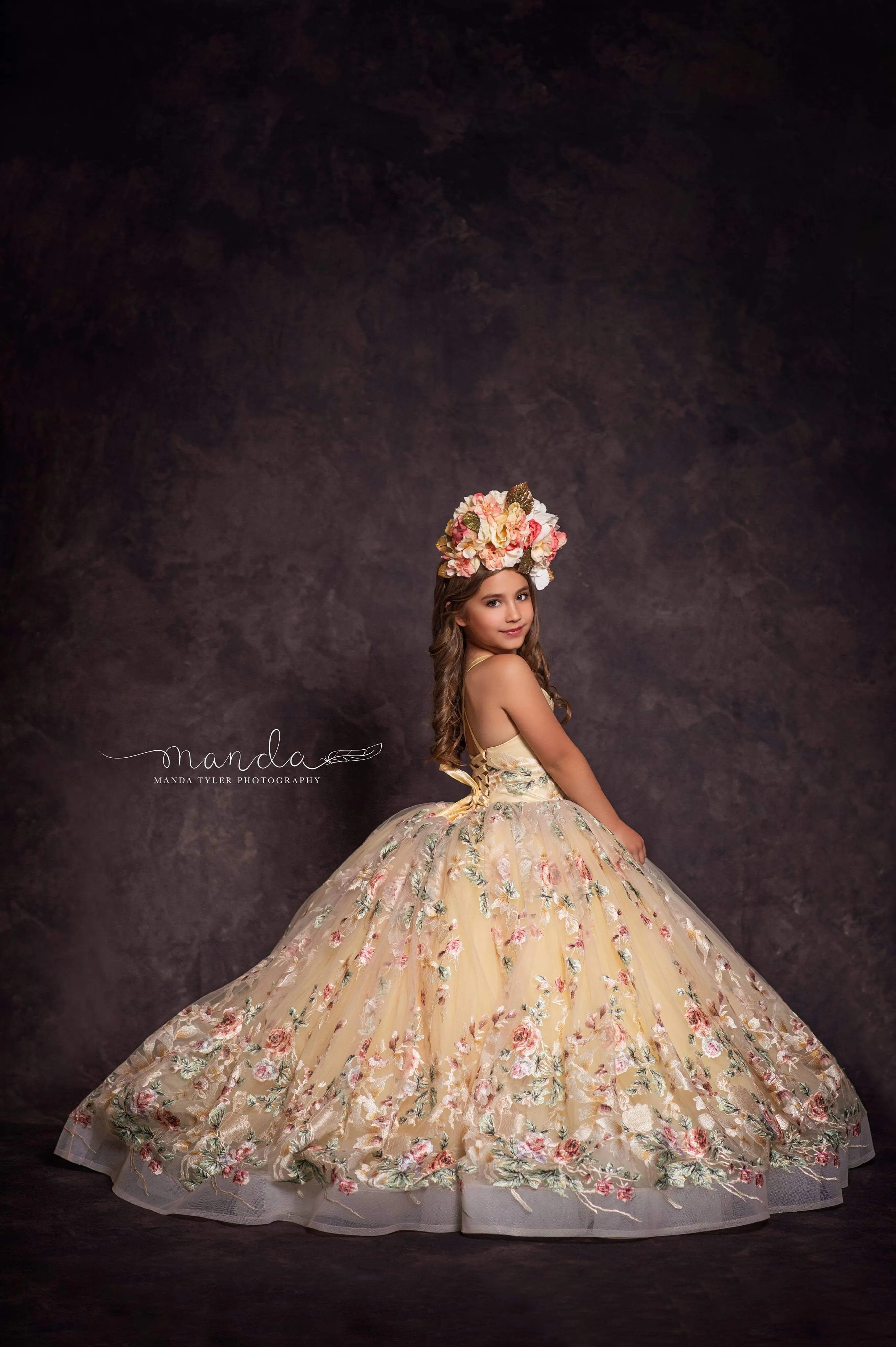 LuXee Couture~ Bella