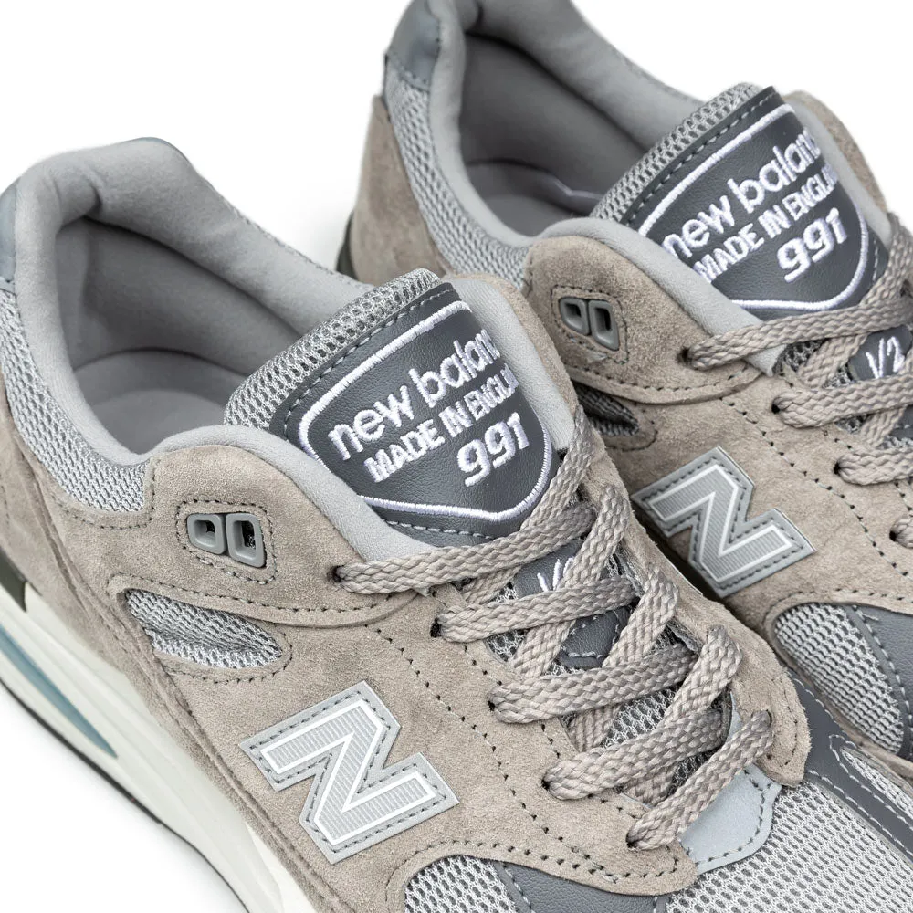 MADE in UK 991v2 | Rock Ridge