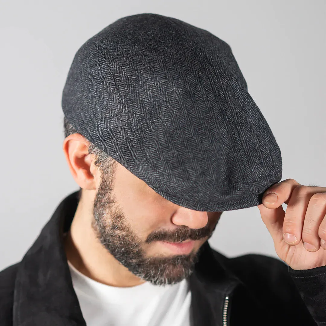 MEN'S BUGATTI HERITAGE FLAT DRIVERS HAT GREY