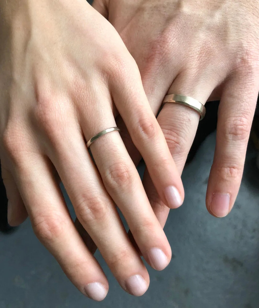 Men's Classic Wedding Ring