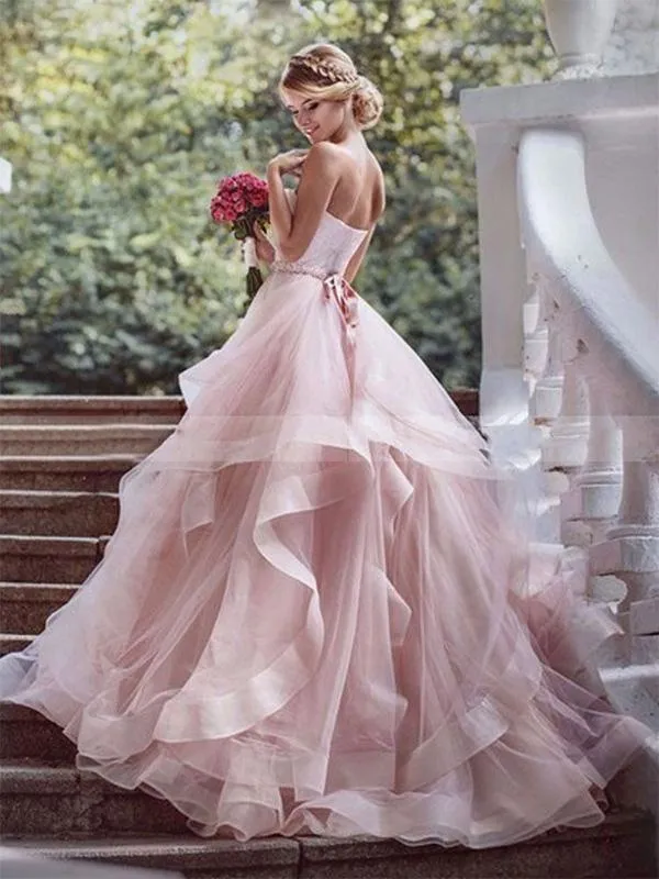 Modern Princess Sweetheart Wedding Gown with Layered Skirt