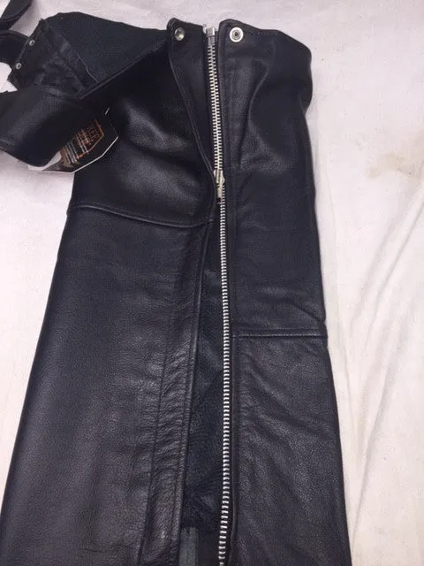 Motorcycle Men's Blk Classic Leather Chap with Jean pockets