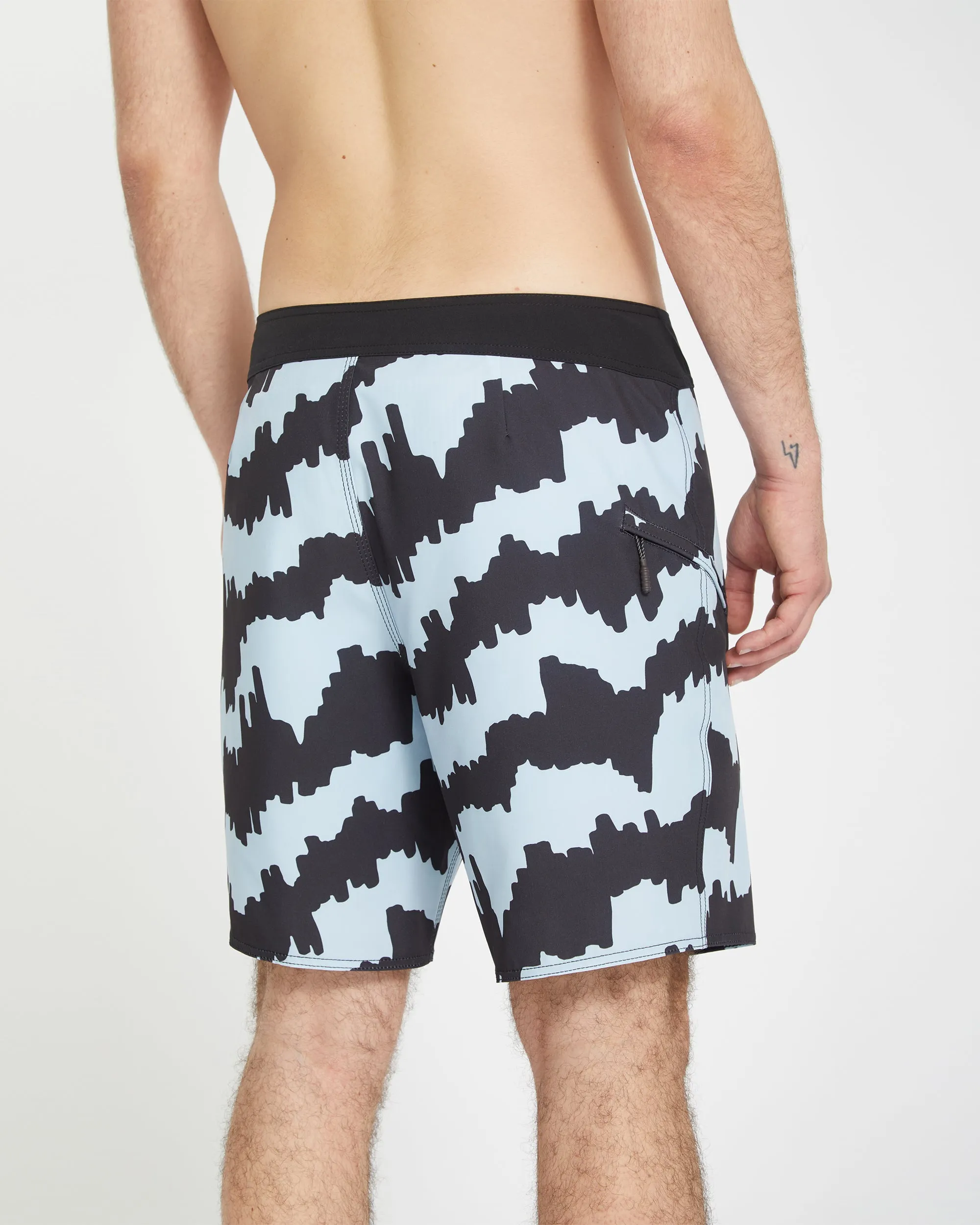 Multifarious Mod 18" Boardshort - CAROLINA BLUE