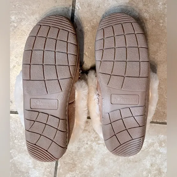 💗💗💗NEW The Vermont Country Store Sheepskin Leather with wool Moccasins Slippers