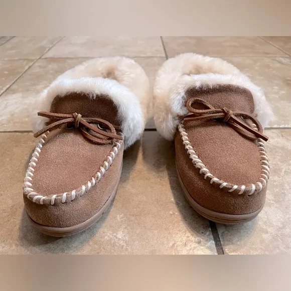 💗💗💗NEW The Vermont Country Store Sheepskin Leather with wool Moccasins Slippers