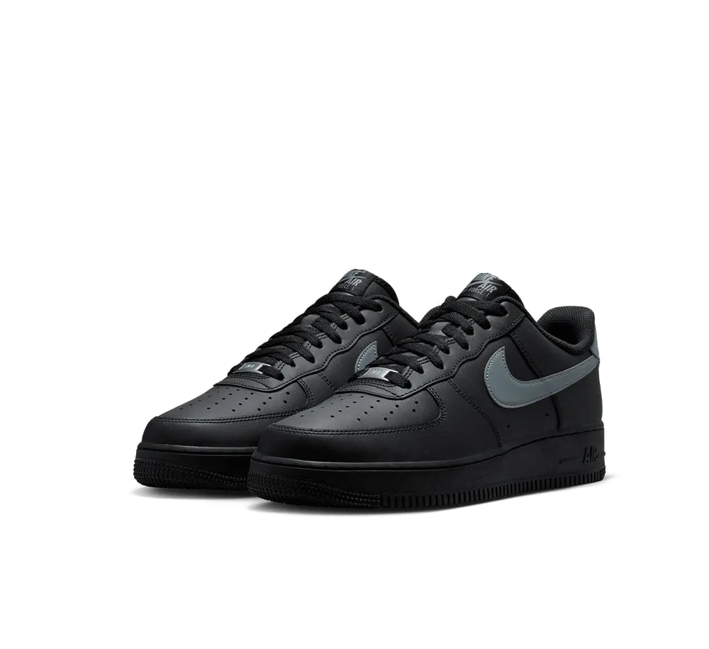 Nike Air Force 1 '07