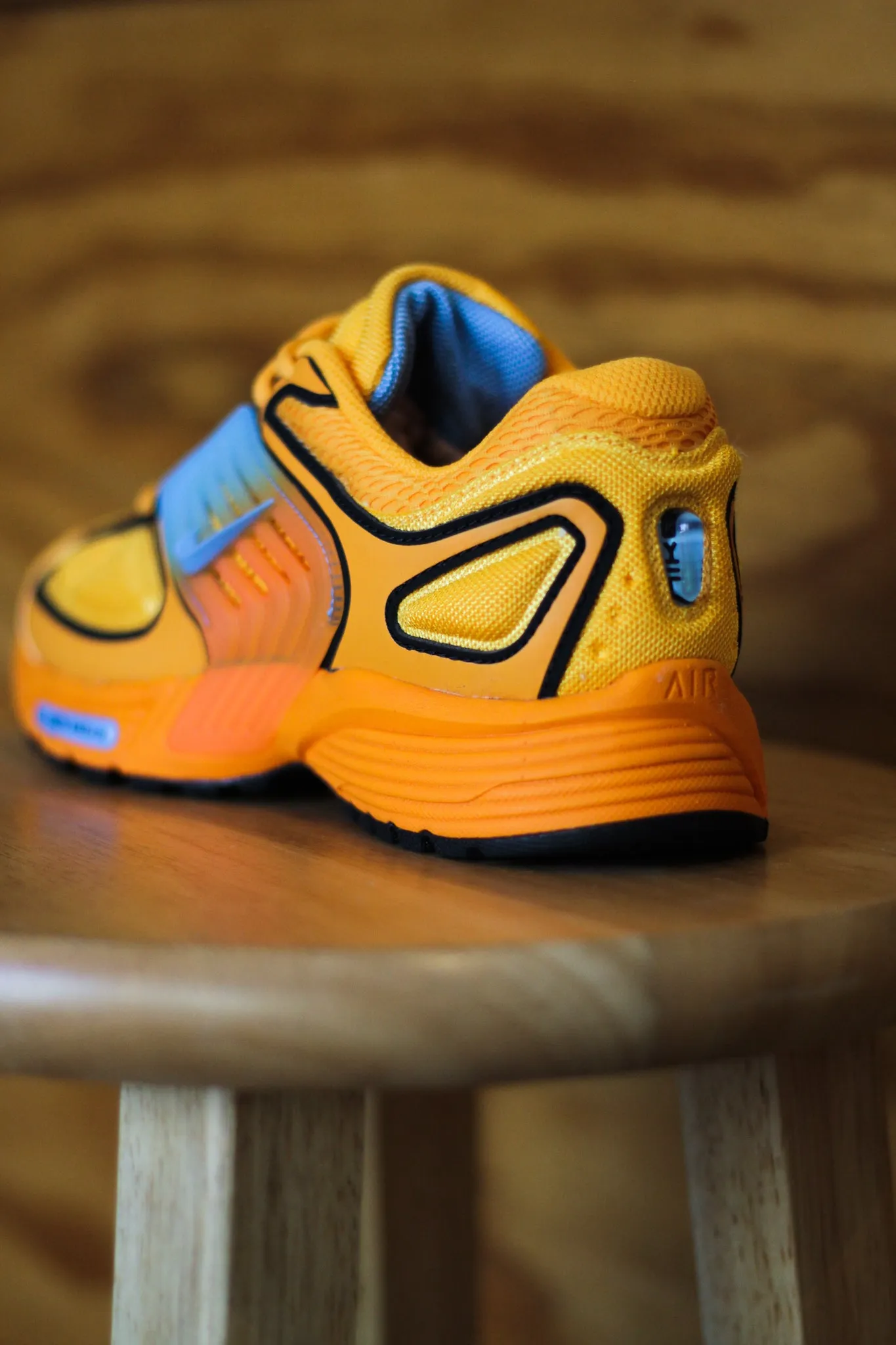 NIKE AIR PEGASUS WAVE "SUNDIAL/UNIVERSITY BLUE-BRIGHT CERAMIC"