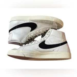 ⛹️Nike Men's Blazer Mid '77 Vintage ShoesSize 12