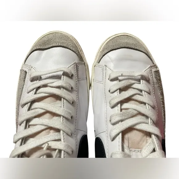 ⛹️Nike Men's Blazer Mid '77 Vintage ShoesSize 12