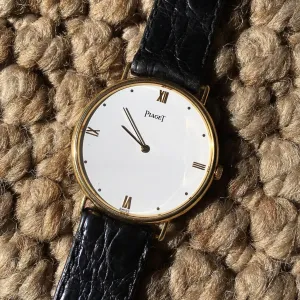 Piaget 8065 Quartz Solid 18K Yellow Gold White Dial Dress Wristwatch