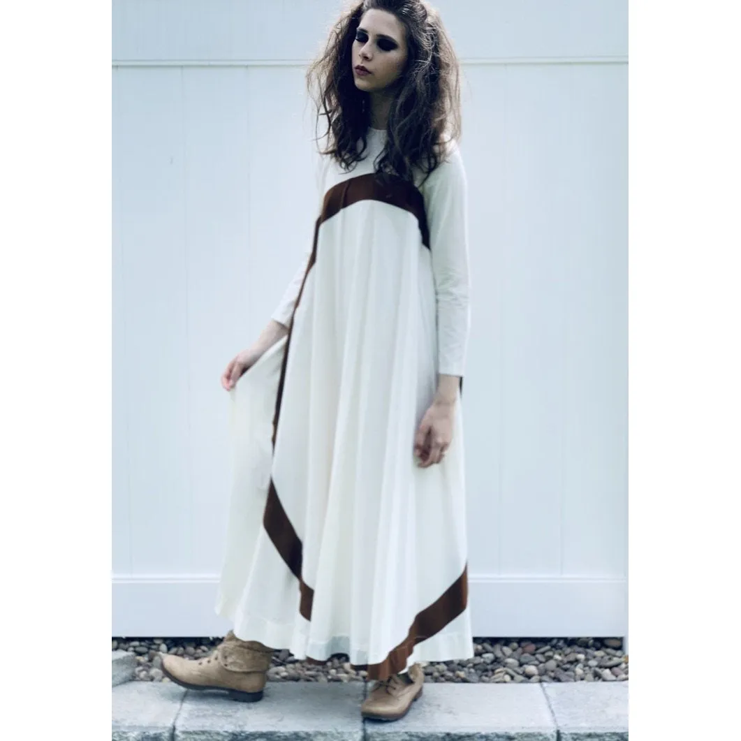 Puolikas Vuokko Nurmesniemi Gown Trapeze Tent Dress Sz 36 S Ivory & Brown Vintage 1970s