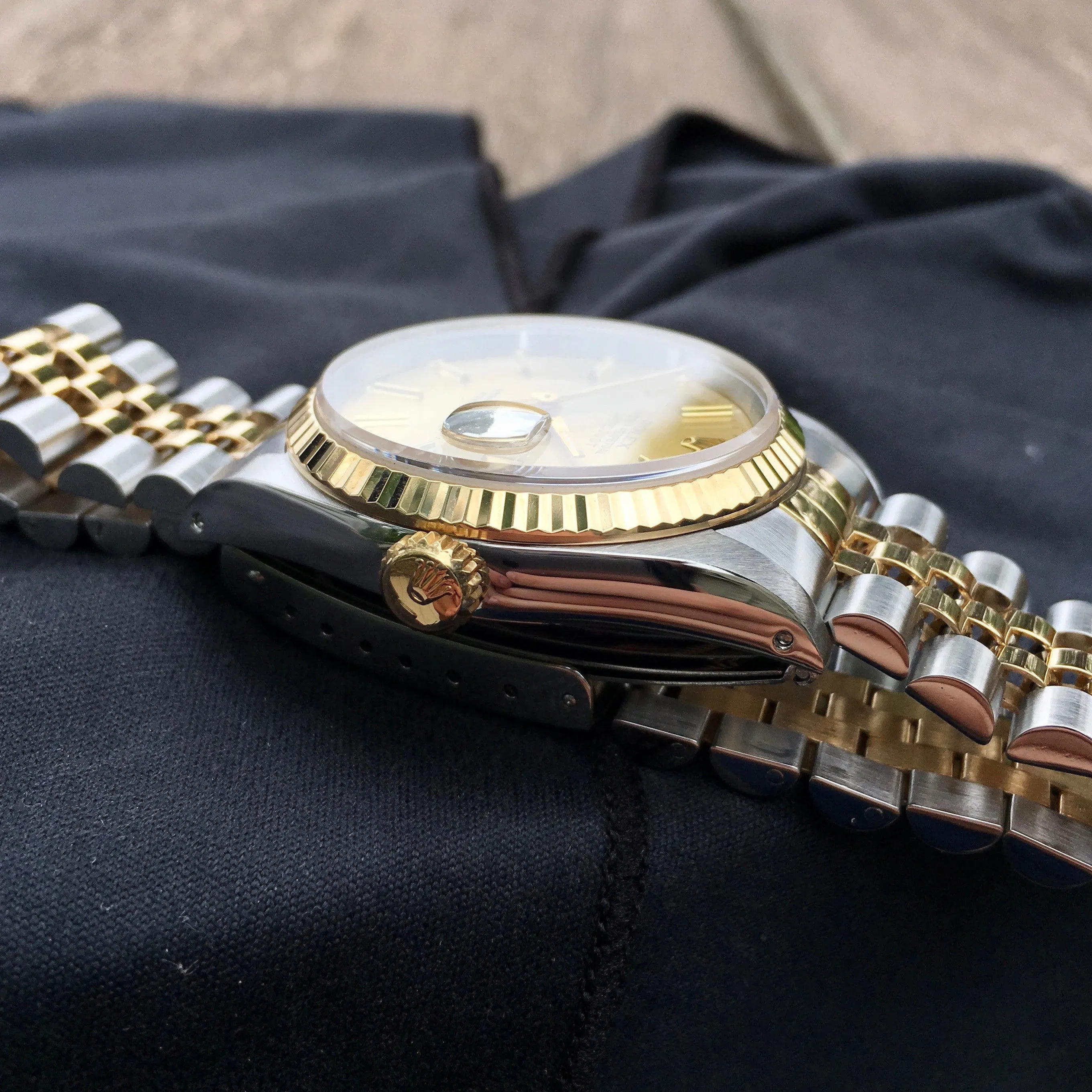Rolex Datejust 16233 Two Tone Champagne Stick Automatic Wristwatch Circa 1991