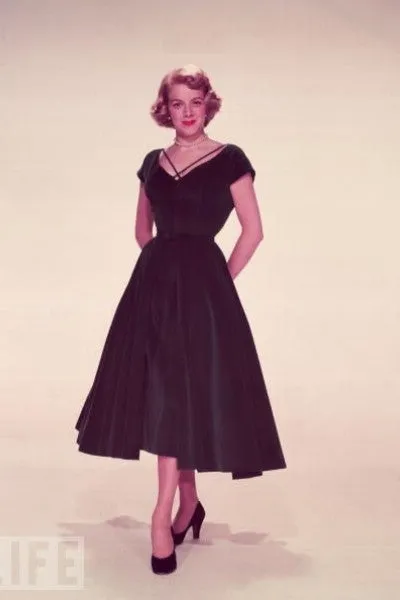 Rosemary Clooney as Betty Haynes Green Velvet Vintage Dress from White Christmas Dress