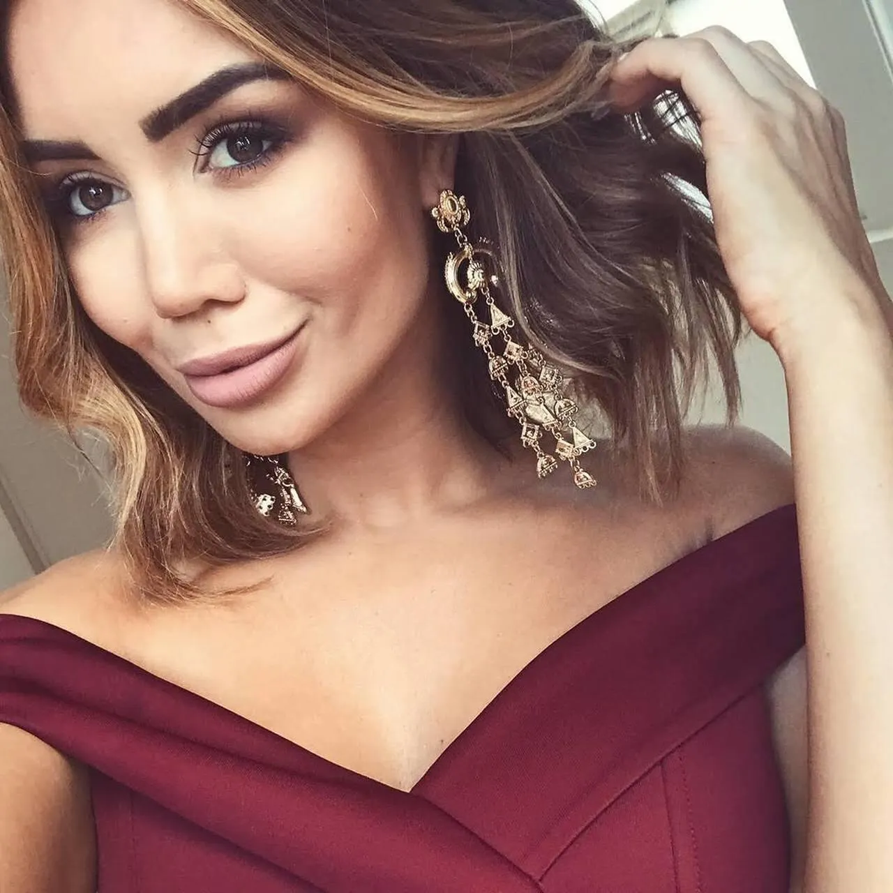 Short Off-the-Shoulder Homecoming Dress with Side Slit Mini Prom Gown HD0073