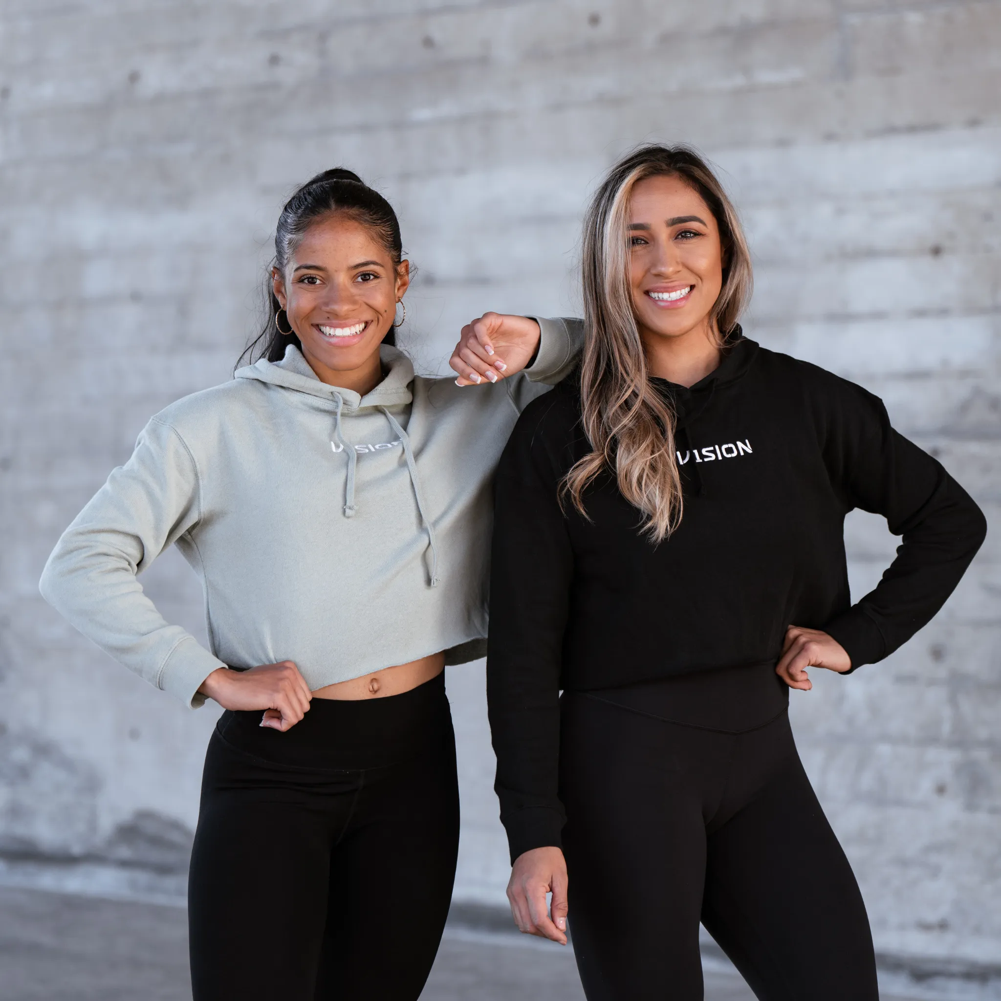Signature V1SION Lightweight Cropped Hoodie "Black"