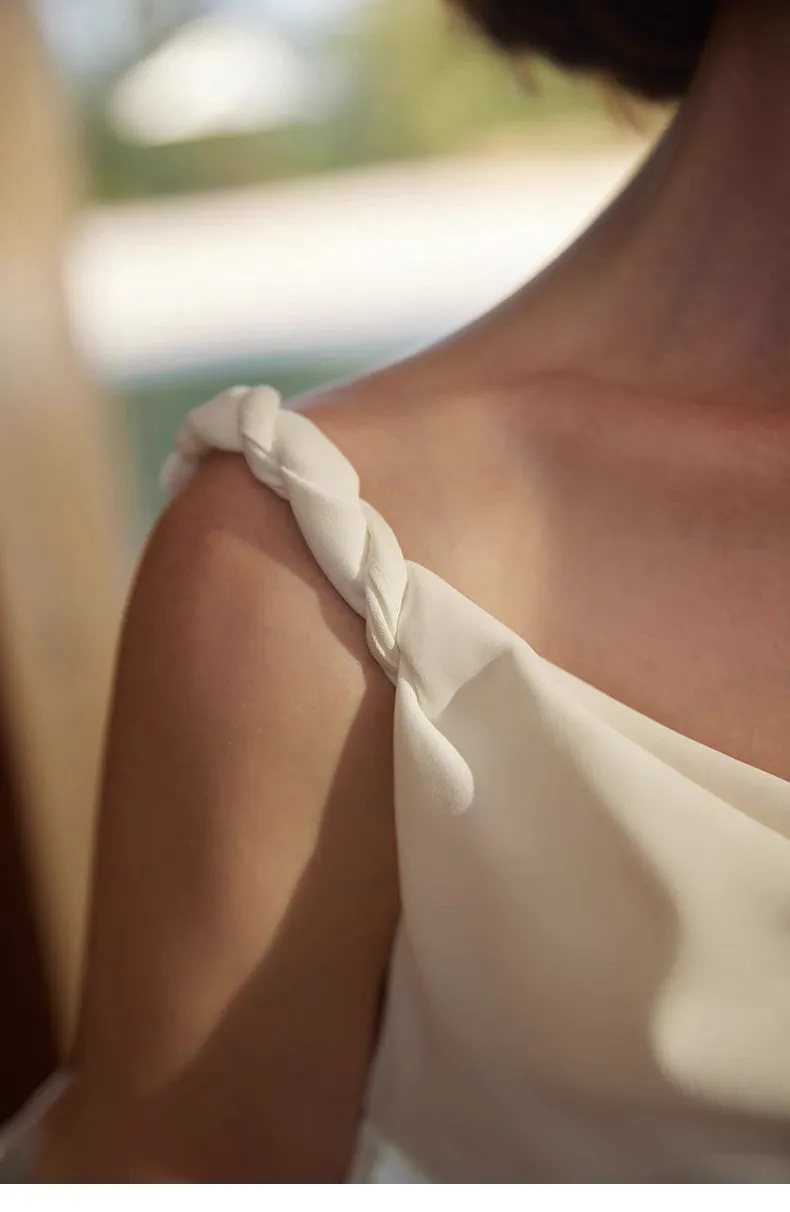 Simple Informal Vintage Wedding Dress