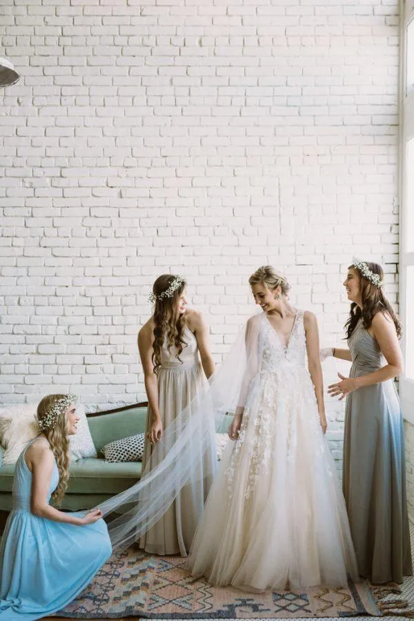 Simple Lace Applique A Line V Neck Tulle Beach Wedding Dress TN131