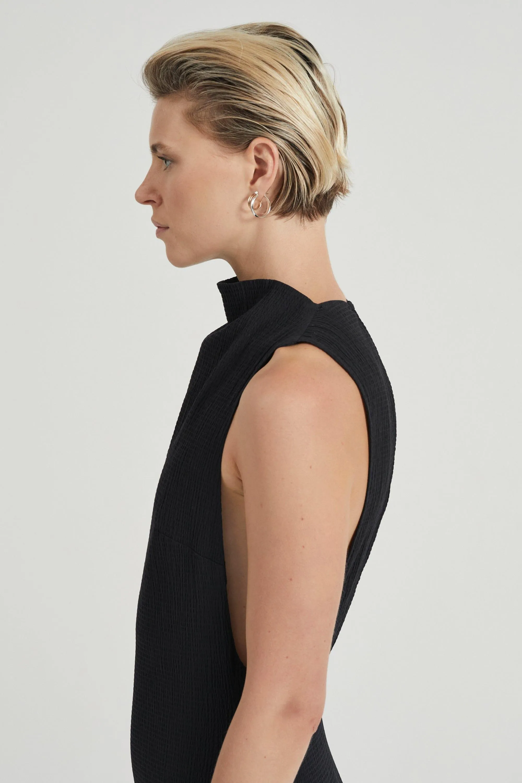 SKIPPING STONE MIDI DRESS | BLACK