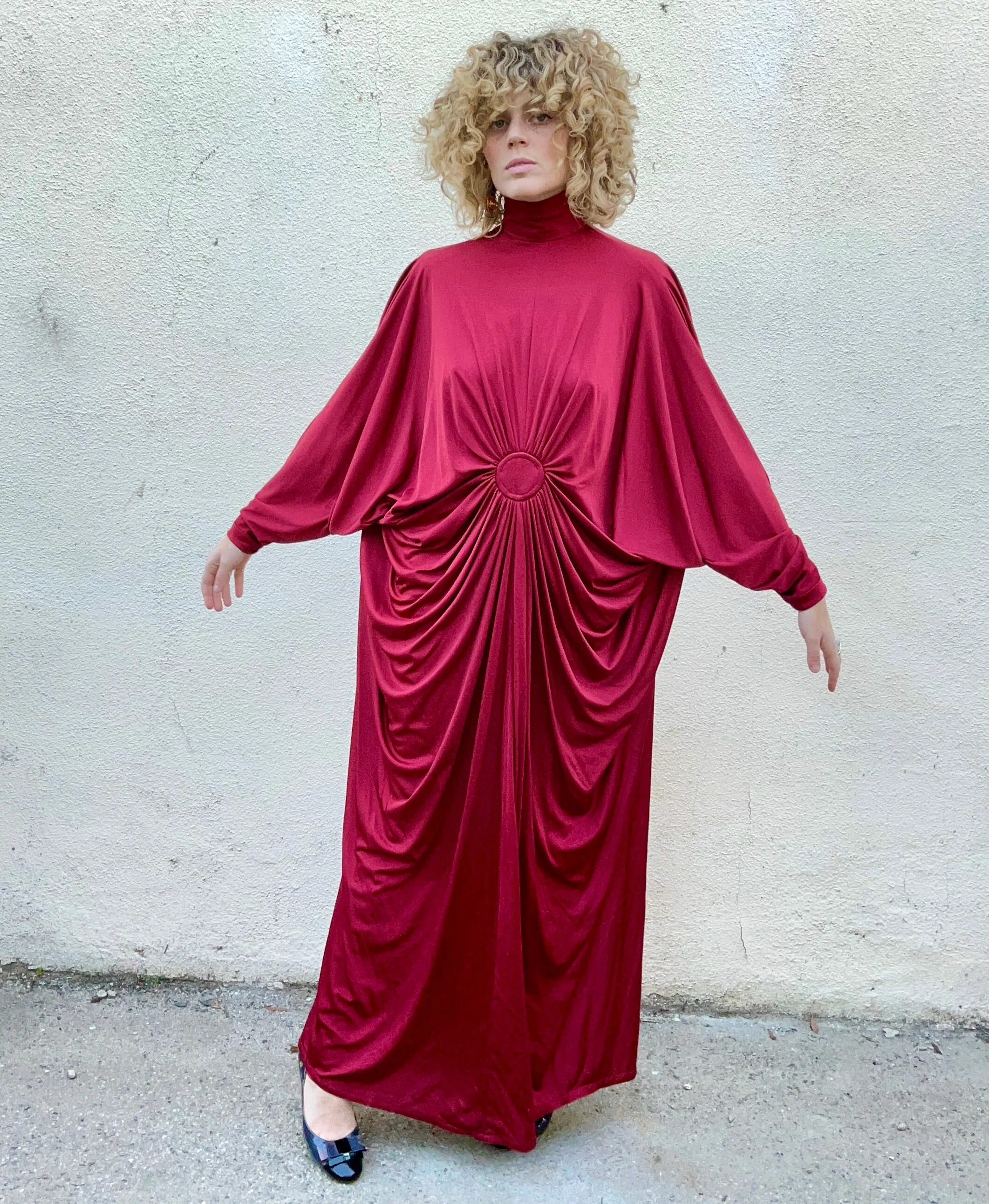 Stunning Vintage Yuki Rembrandt Burgundy Gown