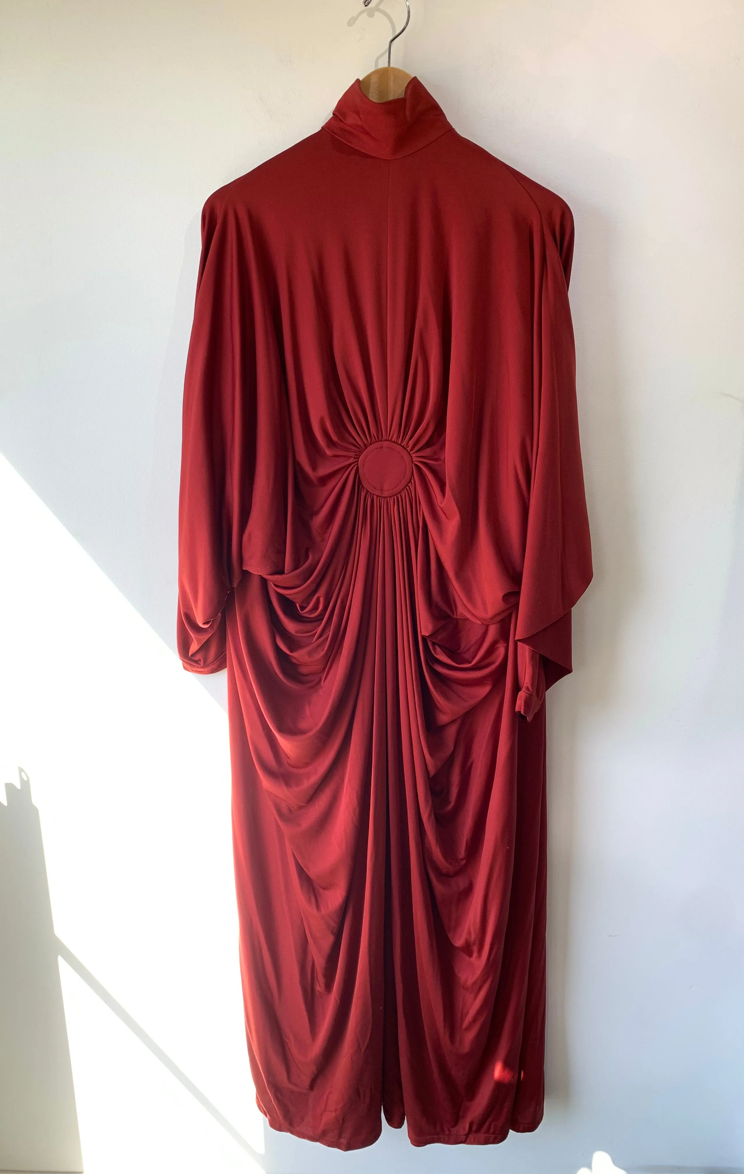 Stunning Vintage Yuki Rembrandt Burgundy Gown