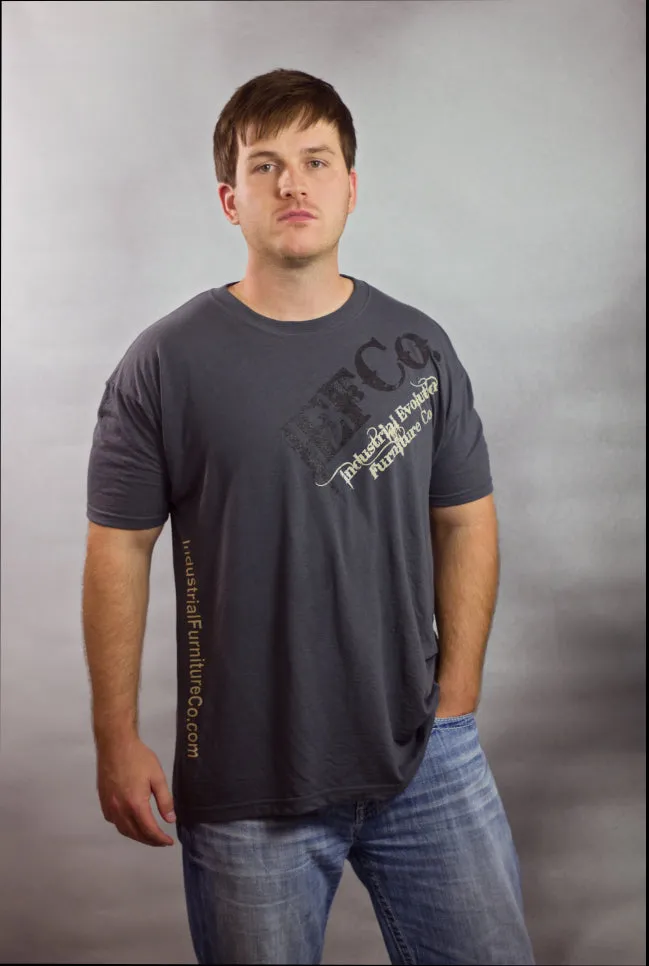 T-Shirt - Men's