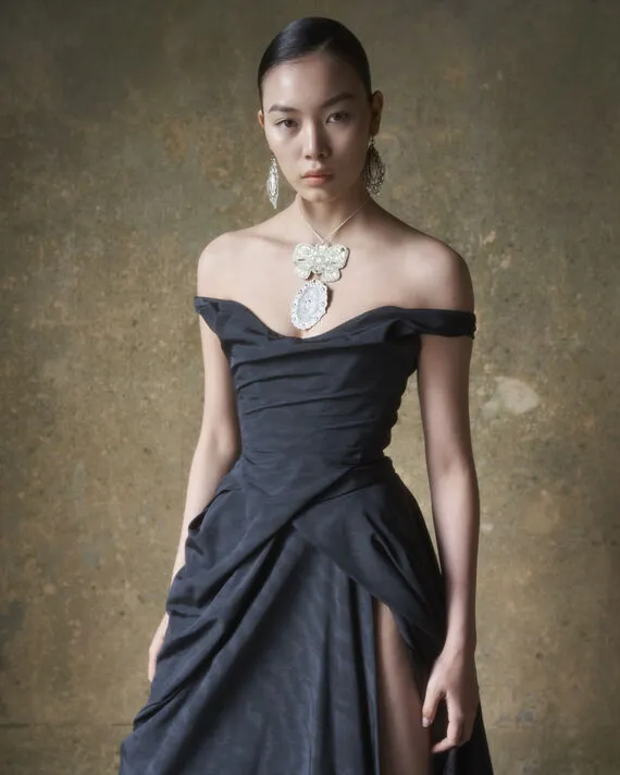 Tabitha: Moire