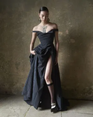 Tabitha: Moire