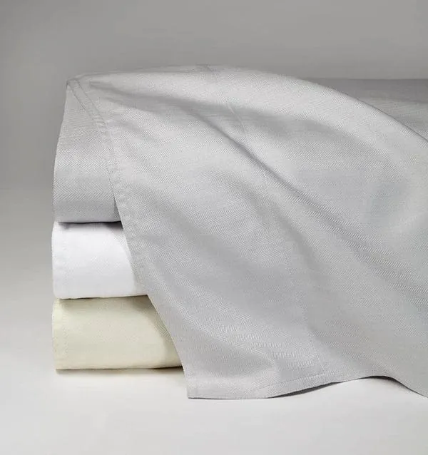 Tesoro Flat Sheet by Sferra