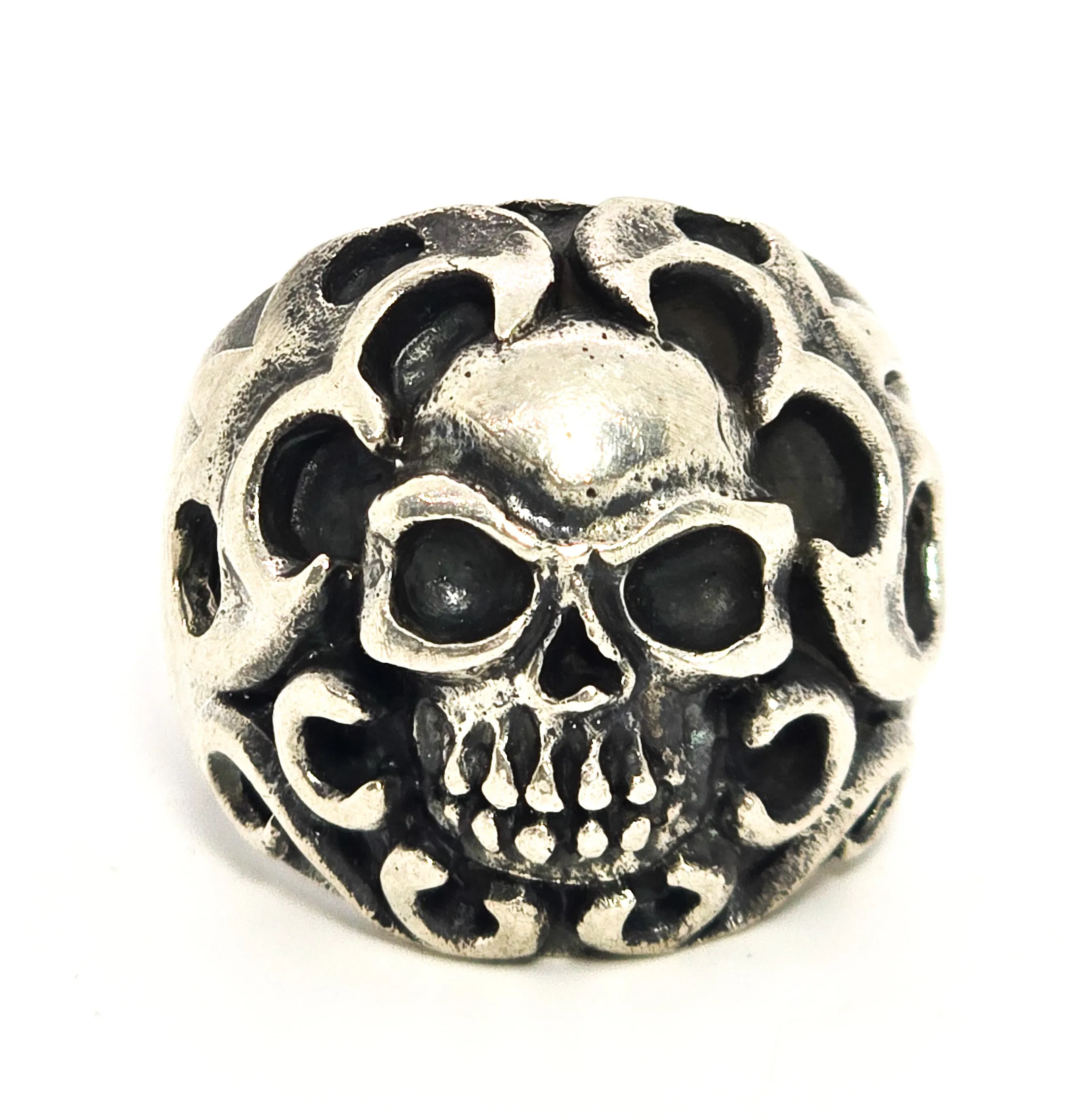 Thick Skull tribal flames retro biker solid sterling silver memento mori ring size 10.5
