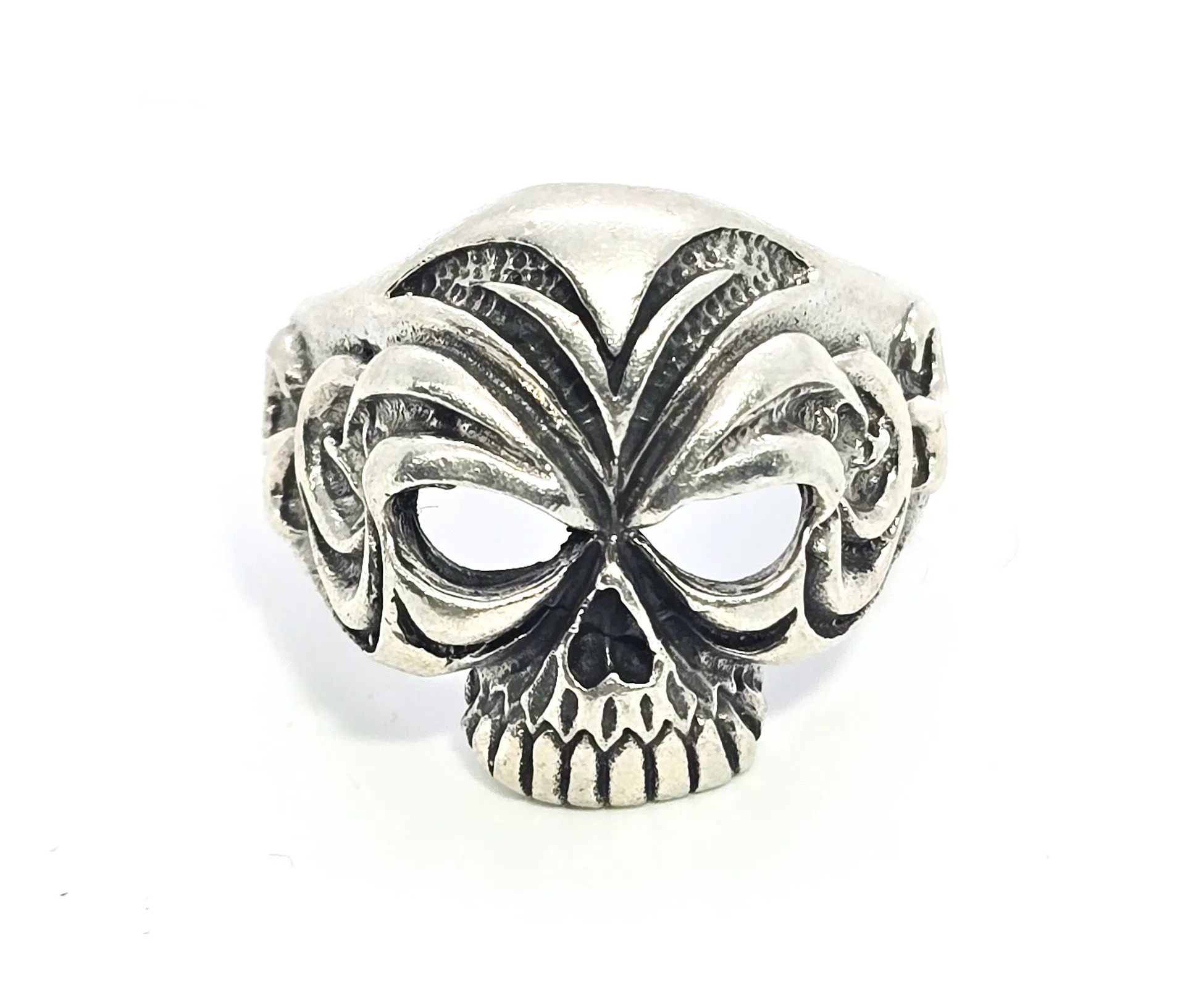 Tribal skull retro biker thick sterling silver skull with open eyes men's ring size 11