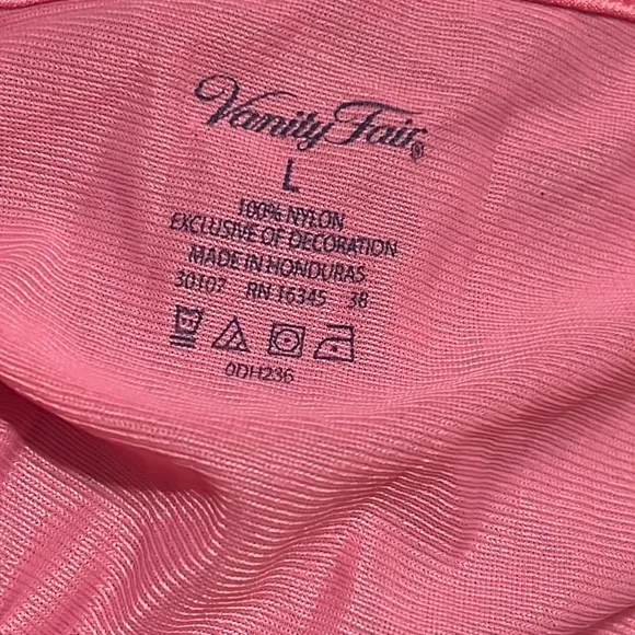 Vanity fair in new condition vintage sleep dress