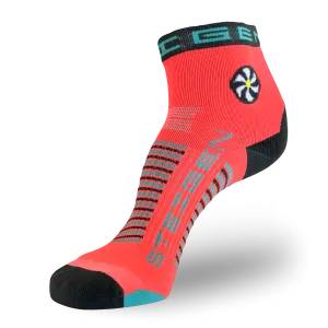 Vector Red Running Socks ¼ Length
