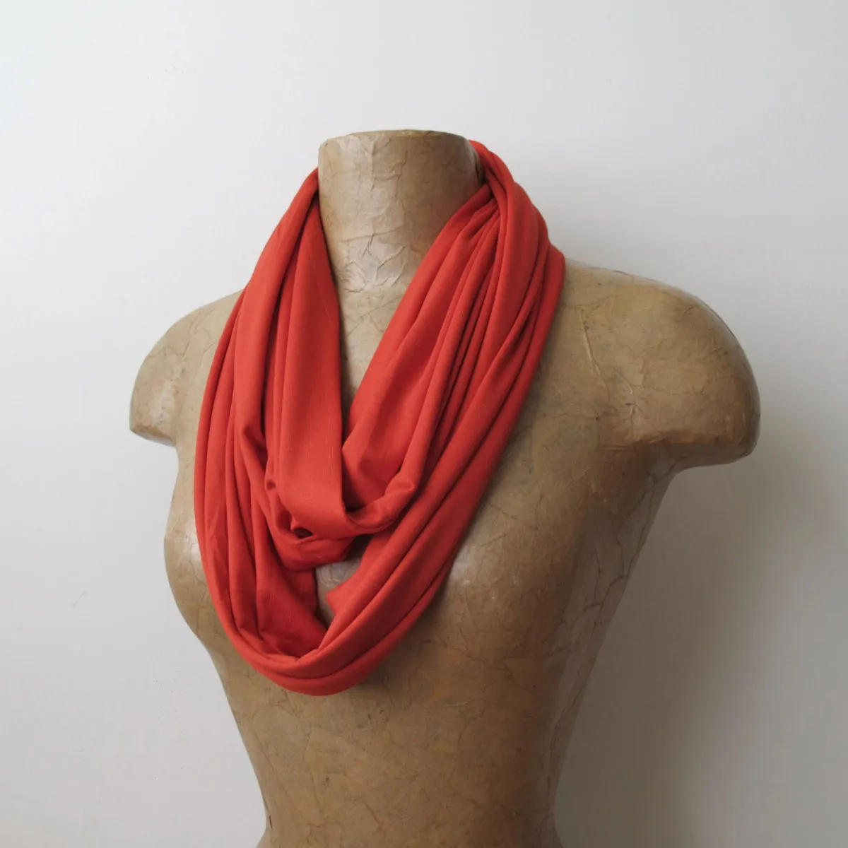 VERMILLION Infinity Scarf