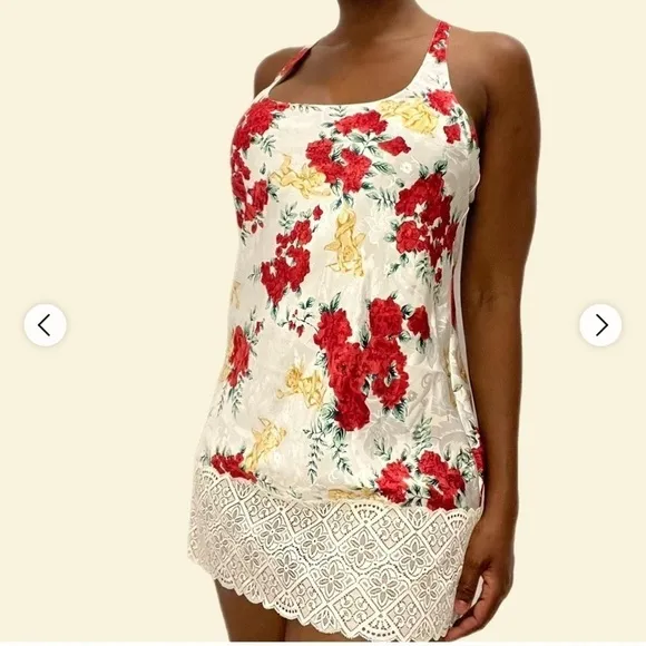 Victoria's Secret Women's Red and Cream Dress