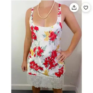 Victoria's Secret Women's Red and Cream Dress