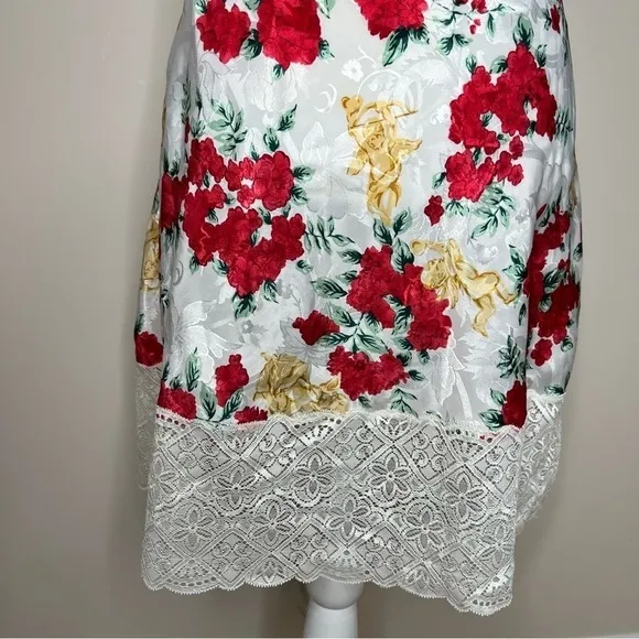 Victoria's Secret Women's Red and Cream Dress