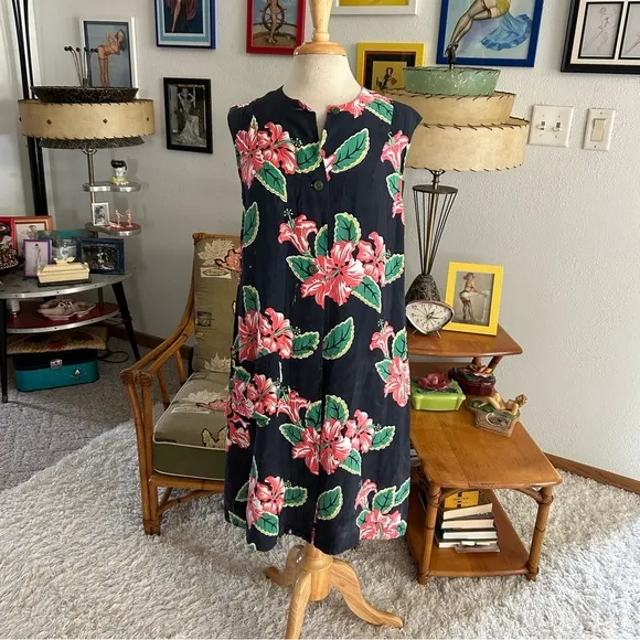 Vintage 1940s Dress Black Tropical Rayon M L Pinup Rockabilly 40s Spots