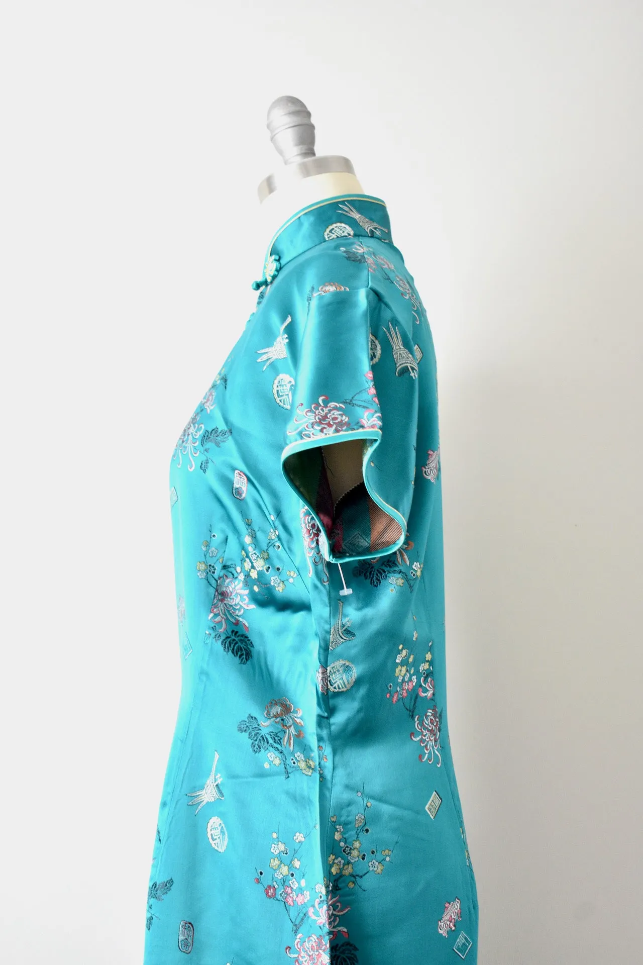 Vintage 1950s Cheongsam Dress