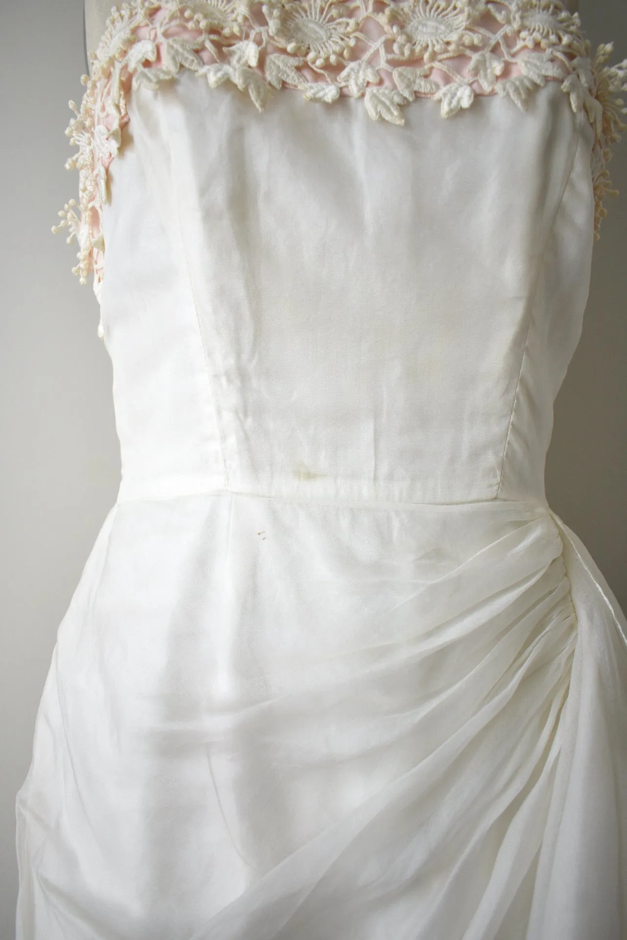 Vintage 1950s Lillie Diamond Ivory Cocktail Dress