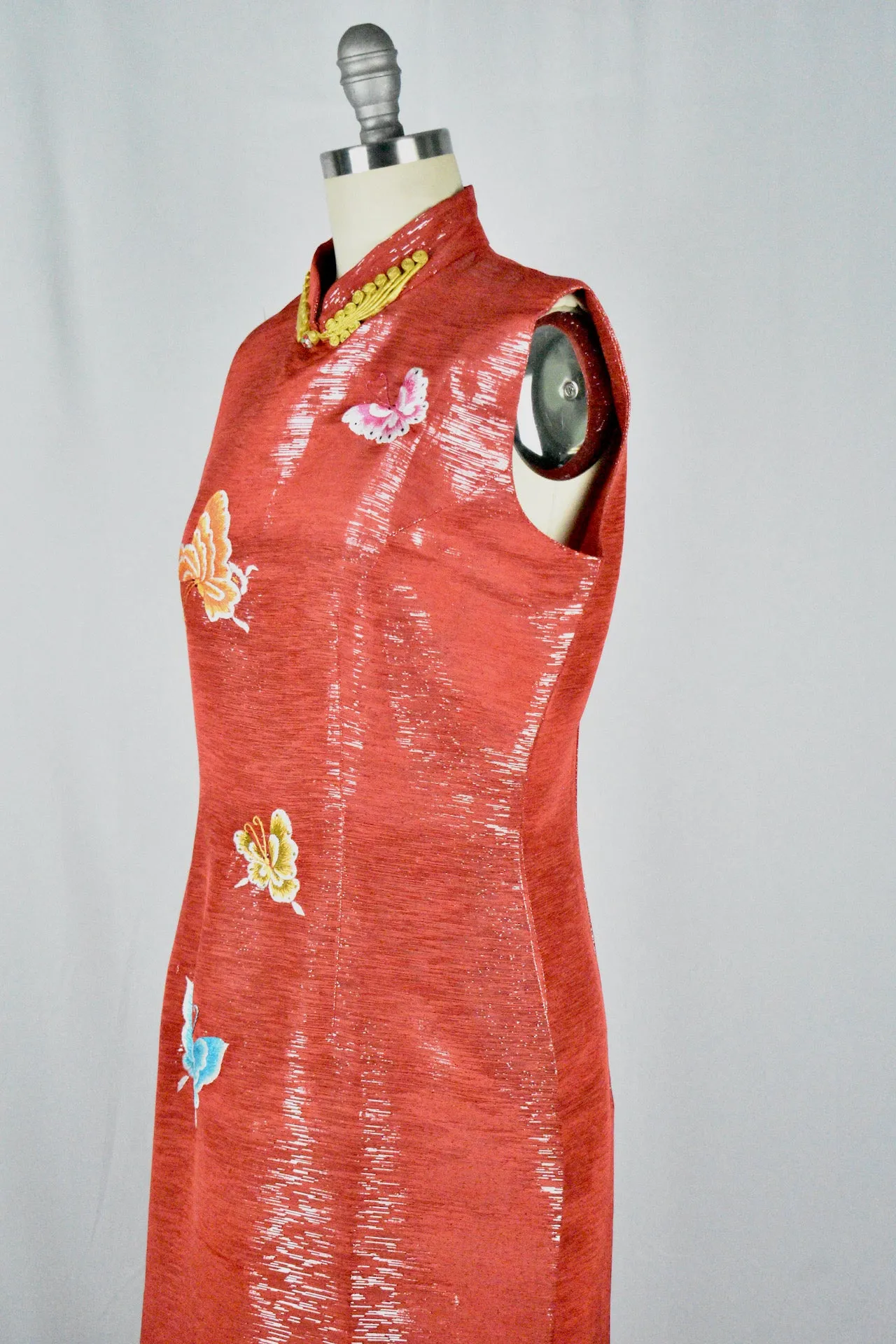 Vintage 1970s Long Red Cheongsam Silk Dress with Slits
