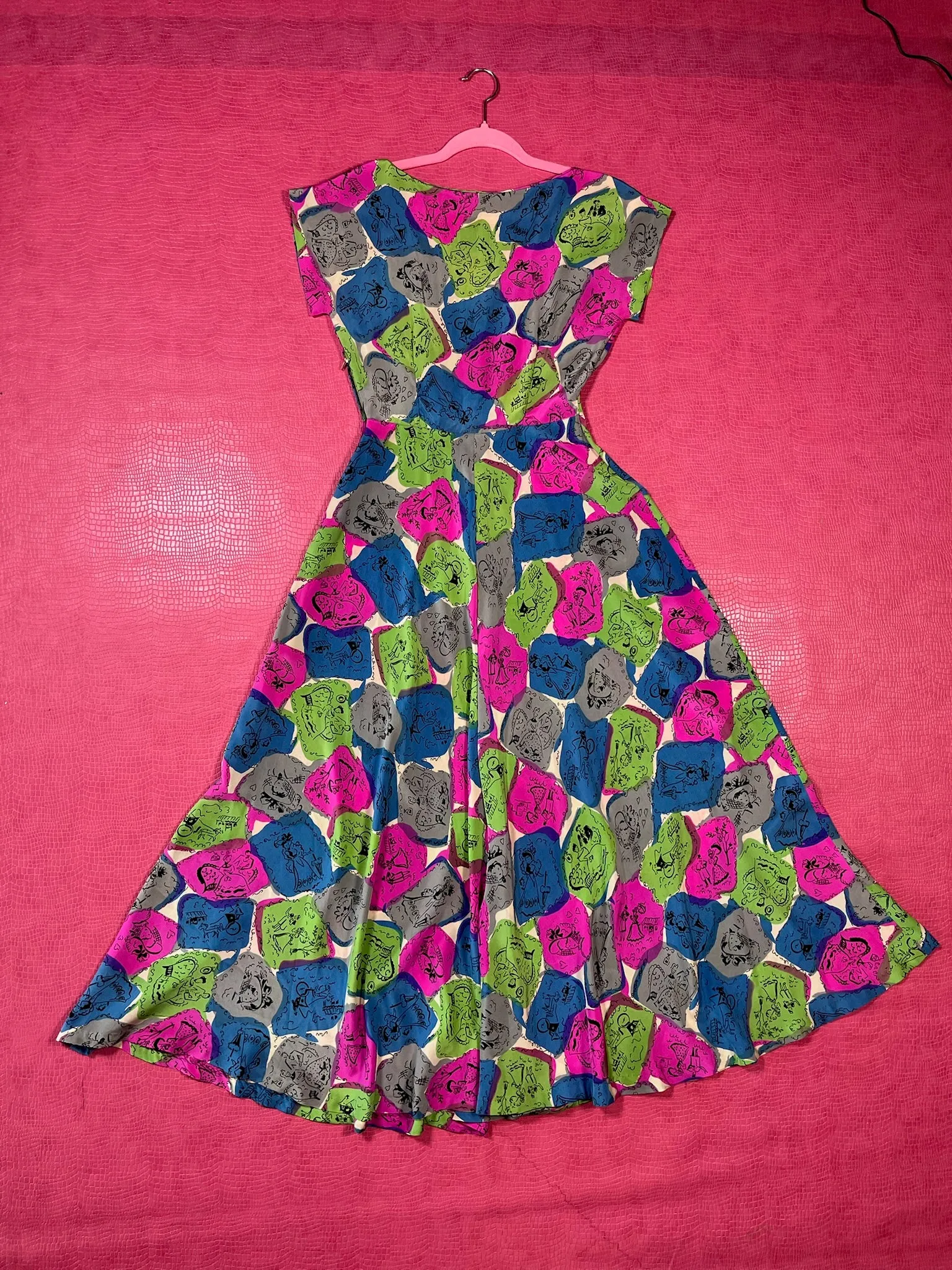 Vintage 40s Novelty Couple's Print Dress - Best Fits Size XXS-XS