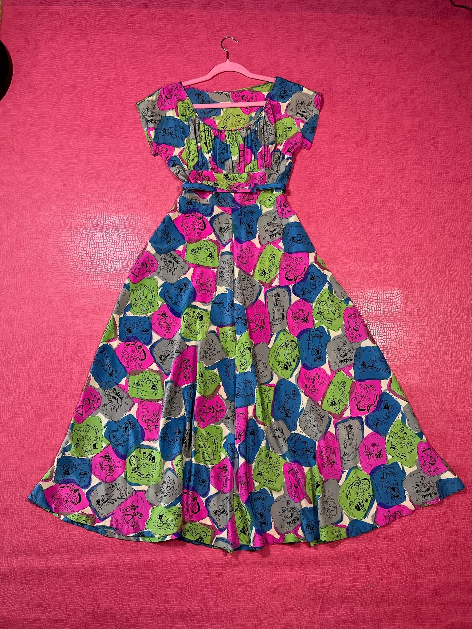 Vintage 40s Novelty Couple's Print Dress - Best Fits Size XXS-XS