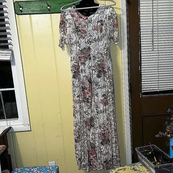 Vintage 70s Nostalgia Pink &amp; Terra Cota Floral Crinkle Lace Maxi Dress