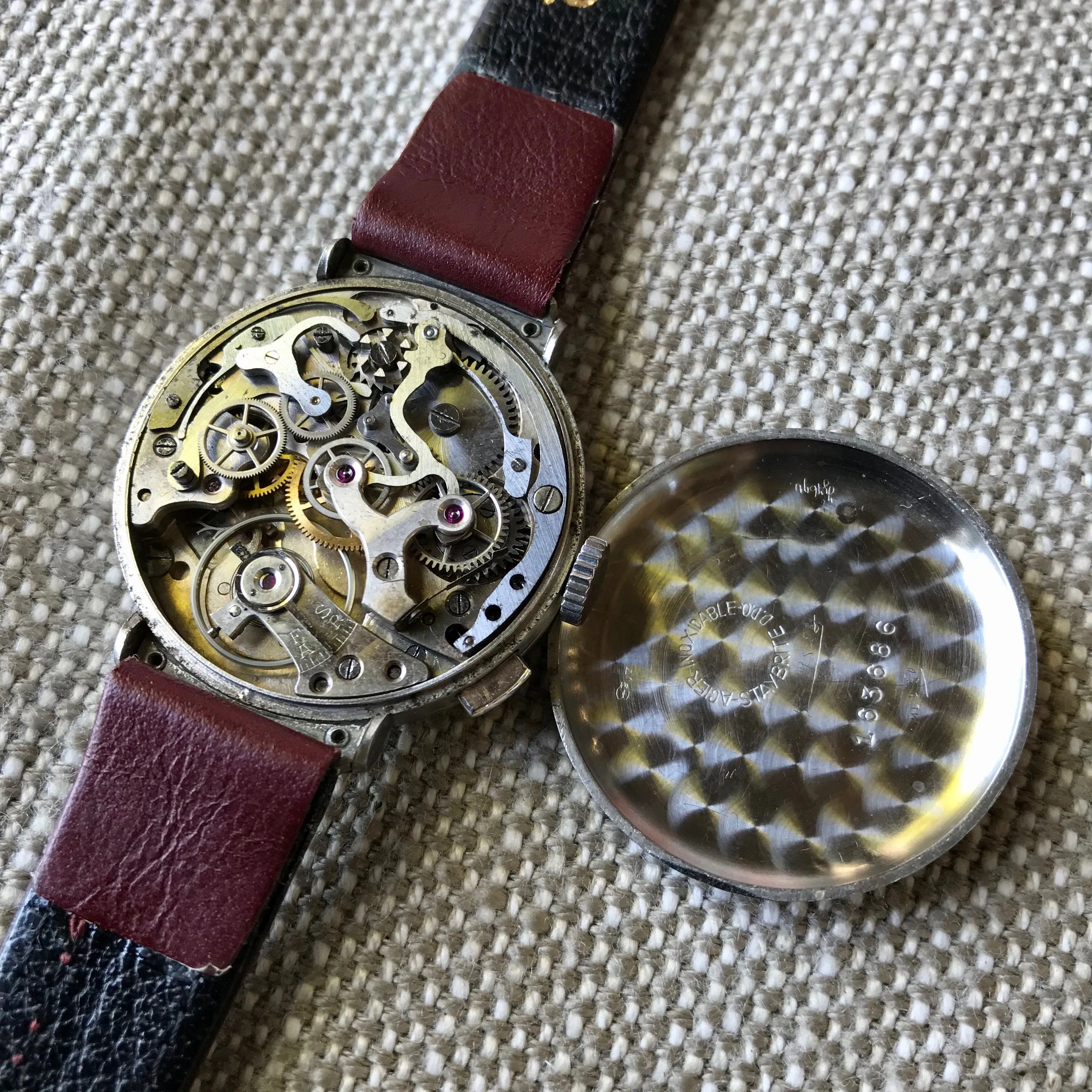 Vintage Angelus Mono Pusher Chronograph Step Case Manual Wind Anti Magnetique Wristwatch