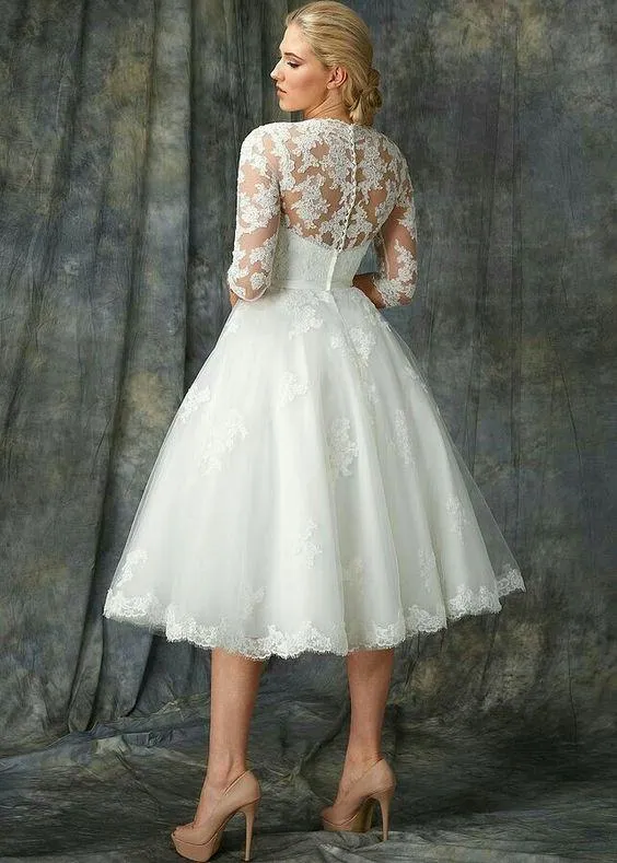 Vintage Ball Gown Long Sleeve Short Wedding Dress