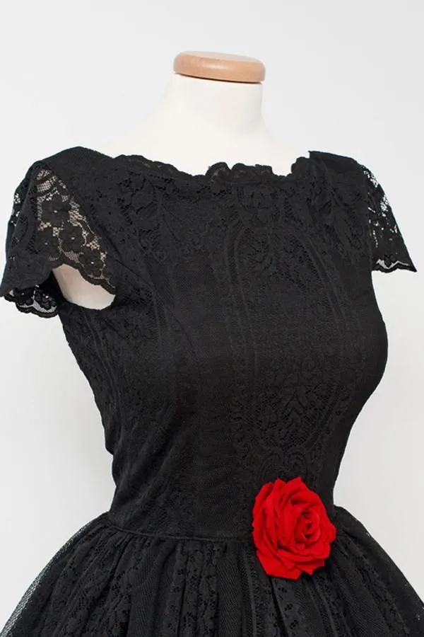 Vintage Black Lace Homecoming Dress Bateau Knee-Length Flower TR0109