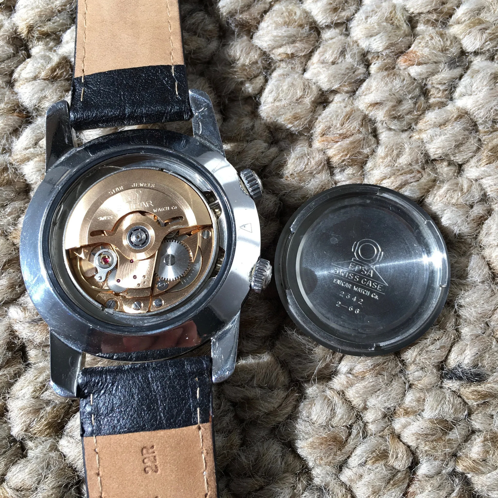 Vintage Enicar Sherpa Guide 600 Silver GMT Automatic Steel Wristwatch 48mm