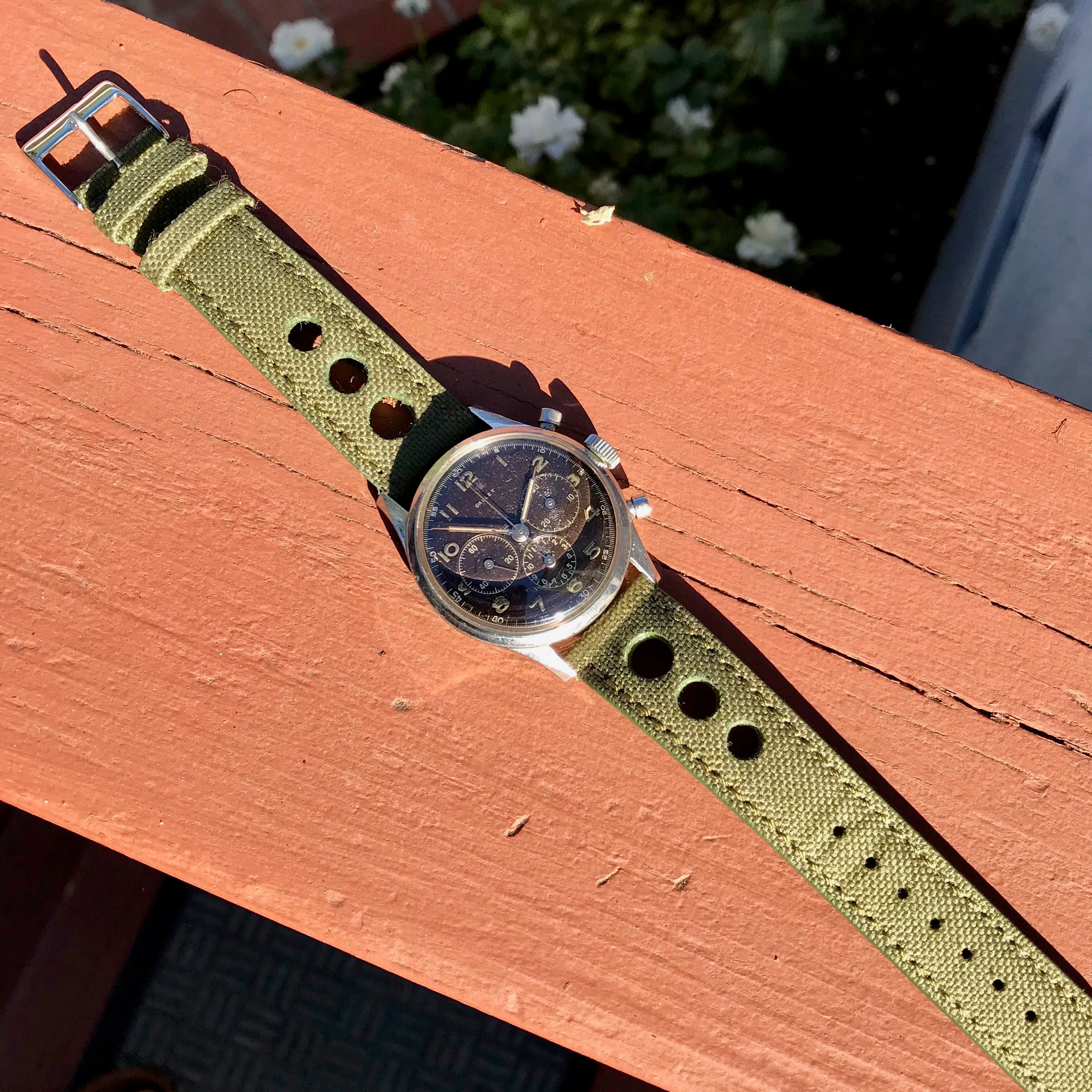 Vintage Gallet Stainless Steel Pre Jim Clark Excelsior Park Chronograph Tropical Wristwatch